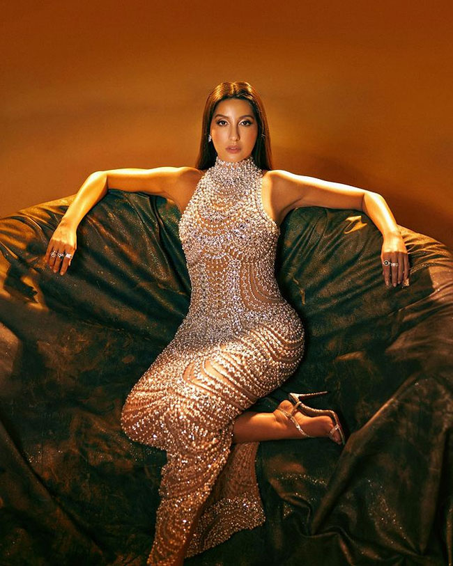 Stunning Looks Of Glamorous Diva Nora Fatehi